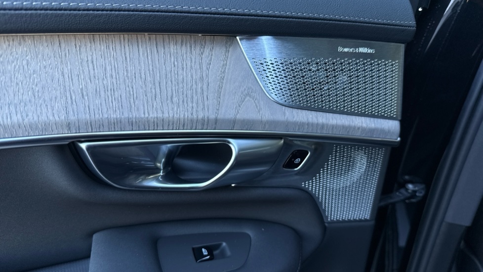 Used Volvo XC90 2025 for sale - 77111596: Photo 33