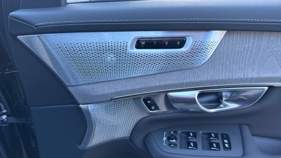 Used Volvo XC90 2025 for sale - 77111596: Photo 45