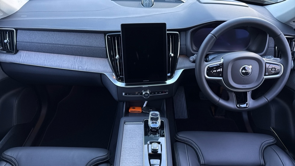 Used Volvo XC90 2025 for sale - 77111596: Photo 5