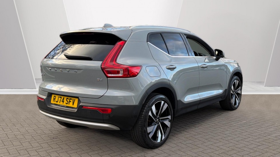 Used Volvo XC40 2024 for sale - 76556982: Photo 2