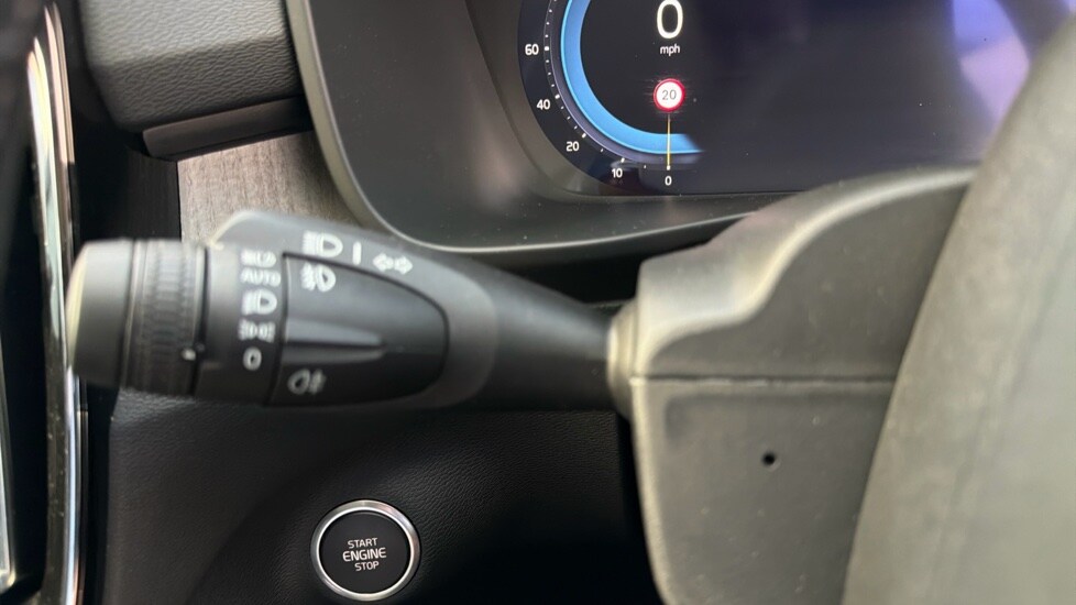 Used Volvo XC40 2024 for sale - 76556982: Photo 20