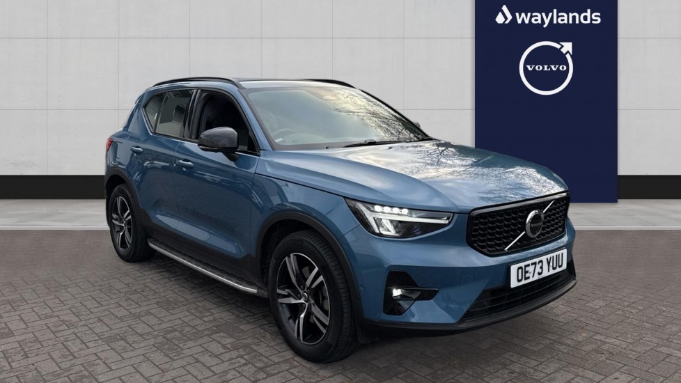 Used Volvo XC40 2023 for sale - 76874359: Photo 1
