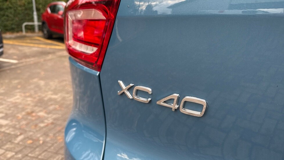 Used Volvo XC40 2023 for sale - 76874359: Photo 19