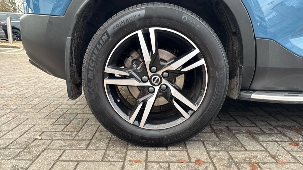 Used Volvo XC40 2023 for sale - 76874359: Photo 21