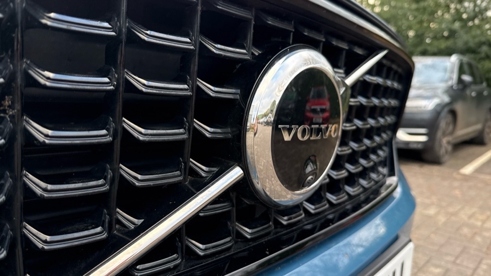 Used Volvo XC40 2023 for sale - 76874359: Photo 26