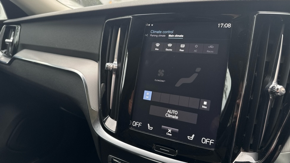 Used Volvo V60 2019 for sale - 76015040: Photo 20