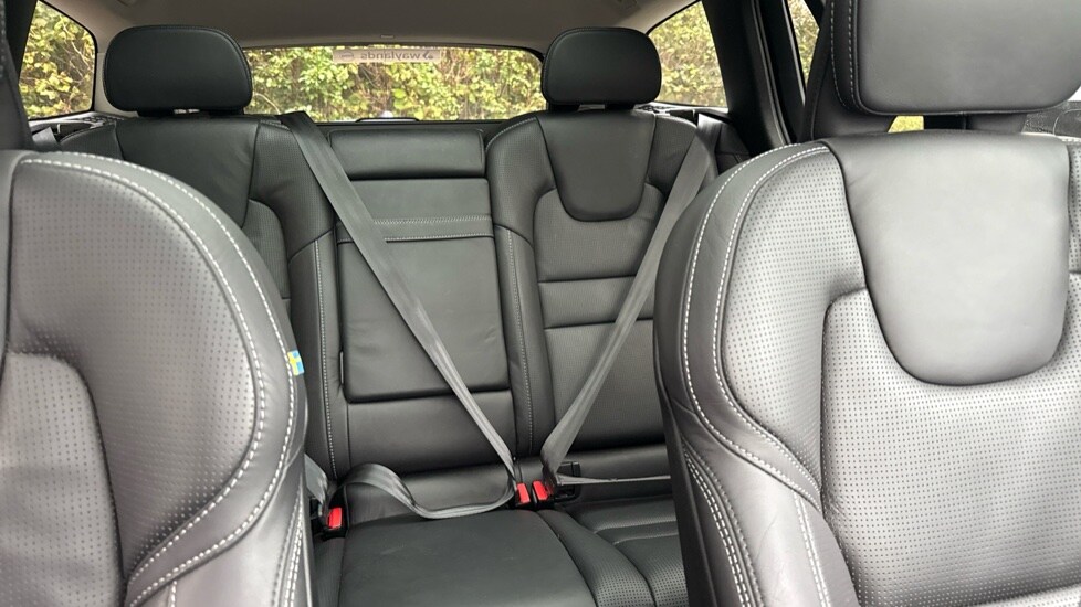 Used Volvo V60 2019 for sale - 76015040: Photo 34