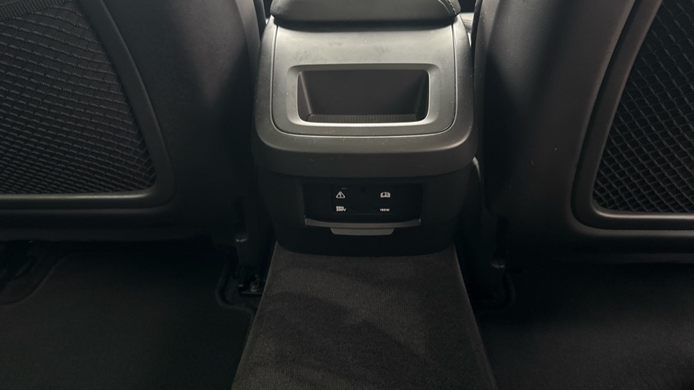 Used Volvo V60 2019 for sale - 76015040: Photo 56