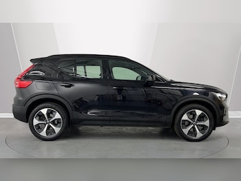 Used Volvo XC40 2024 for sale - 76130604: Photo 3