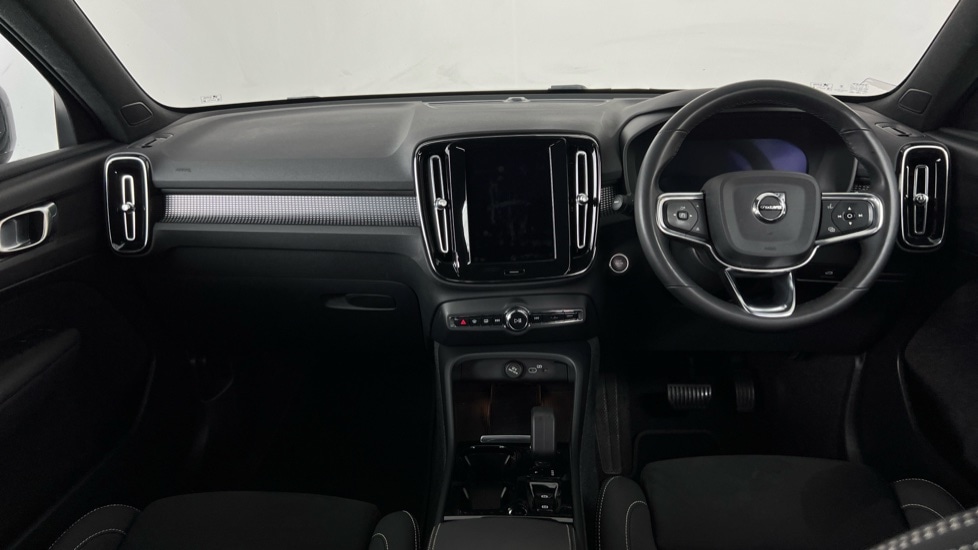 Used Volvo XC40 2024 for sale - 76130604: Photo 5