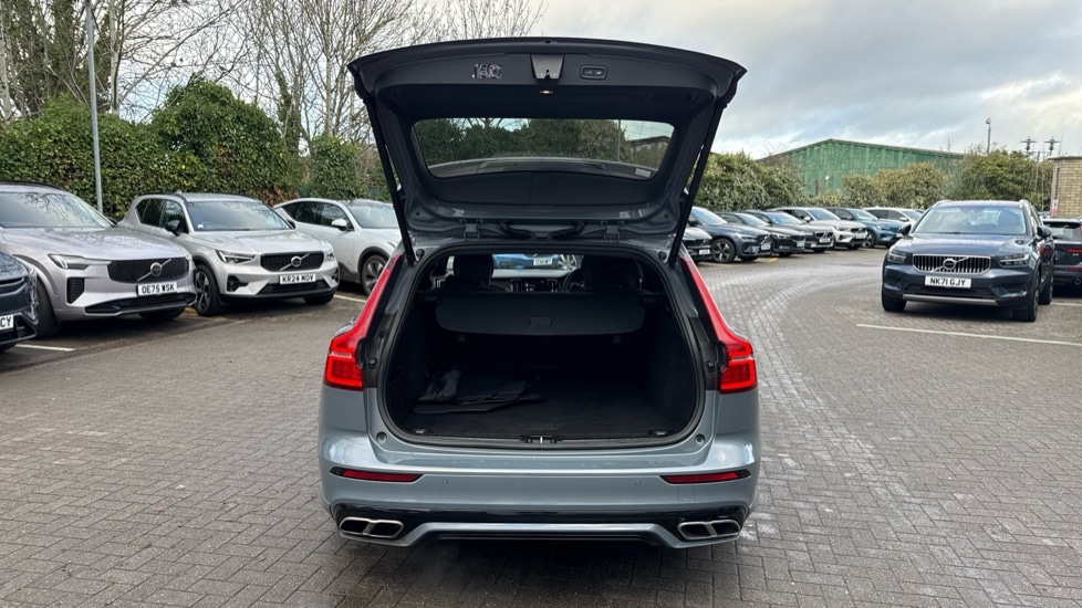 Used Volvo V60 2021 for sale - 77060712: Photo 13