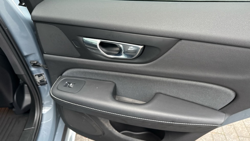 Used Volvo V60 2021 for sale - 77060712: Photo 26