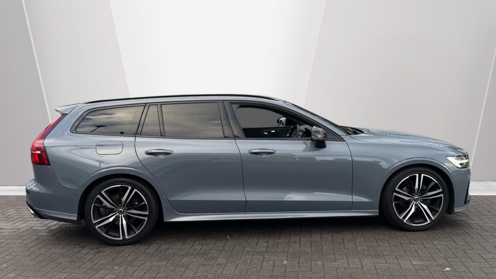 Used Volvo V60 2021 for sale - 77060712: Photo 3
