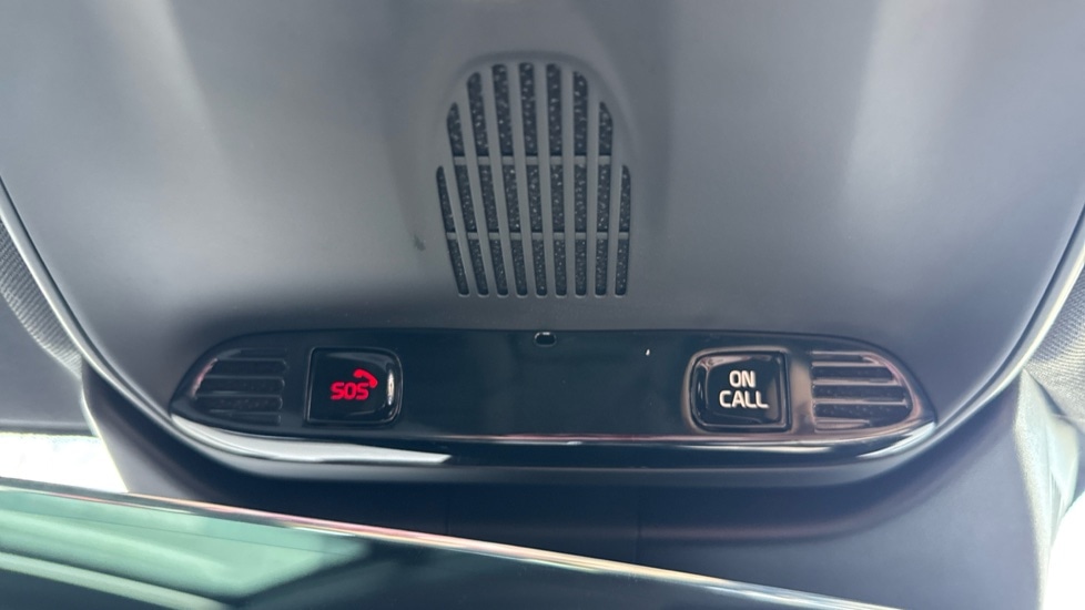 Used Volvo V60 2021 for sale - 77060712: Photo 33