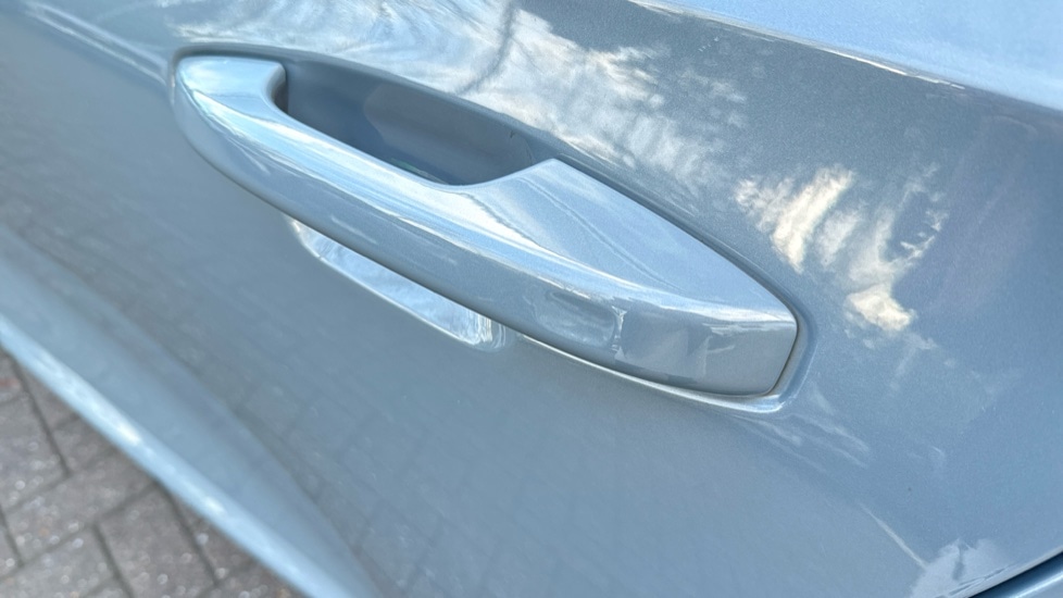 Used Volvo V60 2021 for sale - 77060712: Photo 44