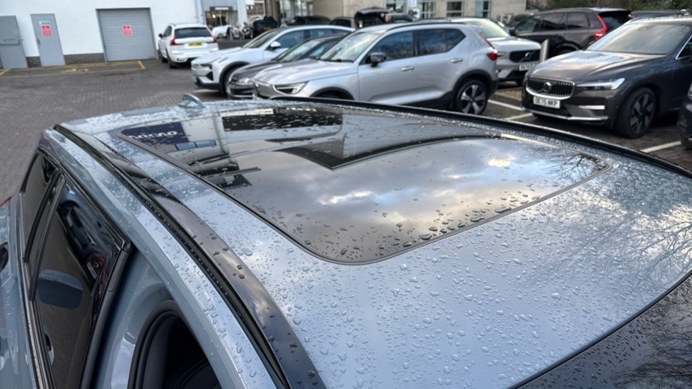 Used Volvo V60 2021 for sale - 77060712: Photo 46