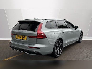 Used Volvo V60 2025 for sale - 77531982: Photo