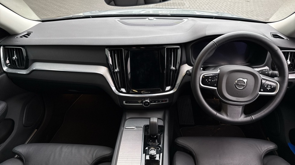 Used Volvo V60 2025 for sale - 77531982: Photo 5