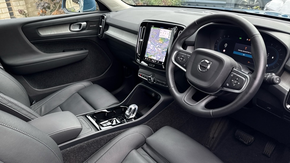 Used Volvo XC40 2025 for sale - 77388974: Photo 4