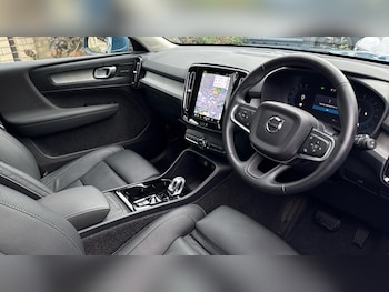 Used Volvo XC40 2025 for sale - 77388974: Photo