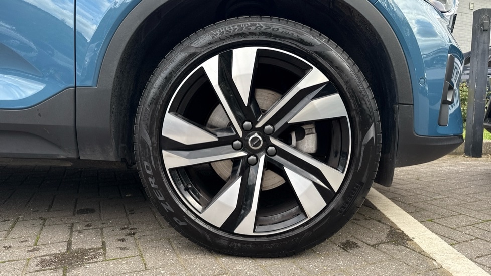 Used Volvo XC40 2025 for sale - 77388974: Photo 9