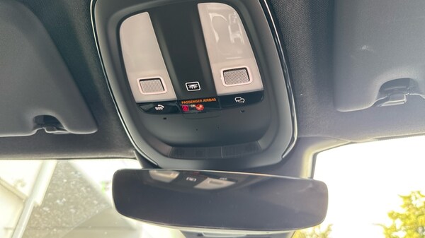 Used Volvo XC40 2024 for sale - 75796841: Photo 31