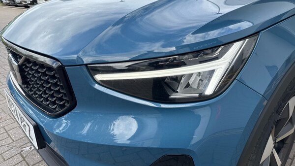 Used Volvo XC40 2024 for sale - 75796841: Photo 42