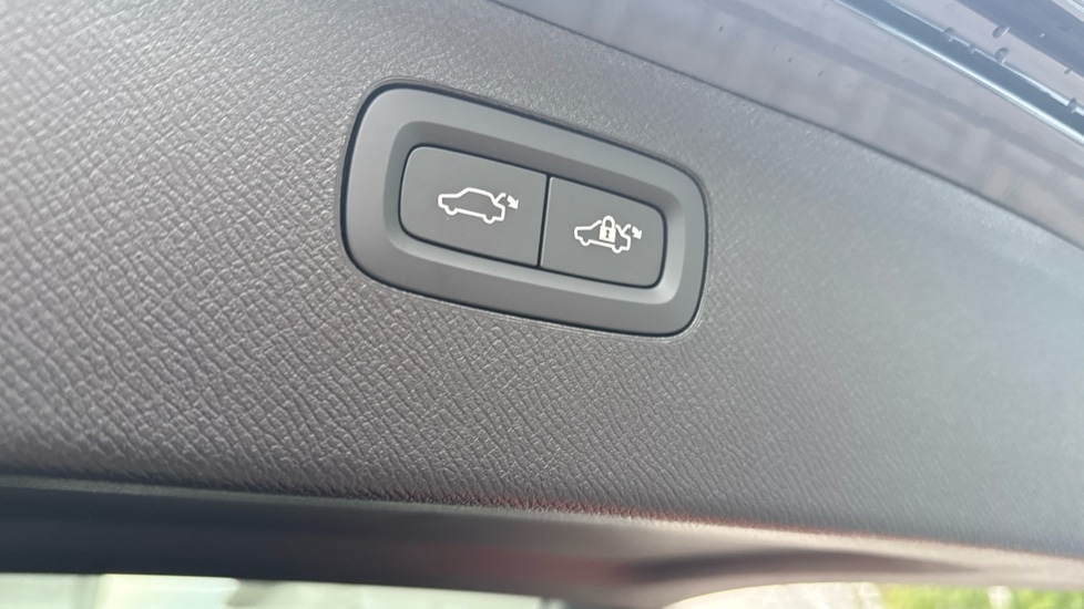 Used Volvo XC90 2025 for sale - 77326295: Photo 18