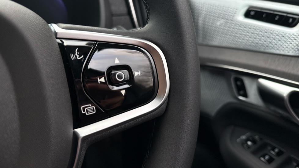 Used Volvo XC90 2025 for sale - 77326295: Photo 50