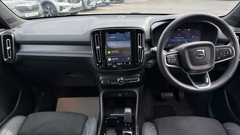 Used Volvo XC40 2024 for sale - 76587079: Photo 5