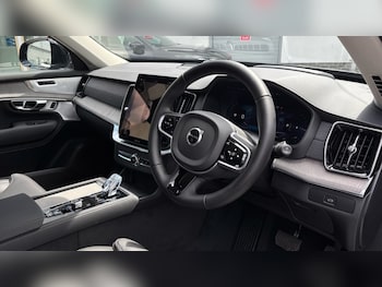 Used Volvo XC90 2025 for sale - 77178138: Photo