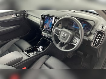 Used Volvo XC40 2025 for sale - 79473870: Photo