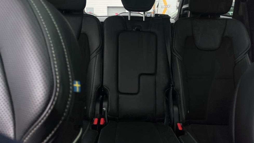 Vehicle 33