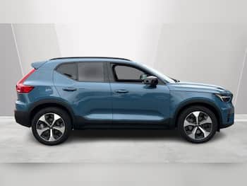 Used Volvo XC40 2023 for sale - 79602706: Photo