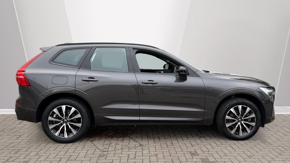 Used Volvo XC60 2022 for sale - 77293358: Photo 3