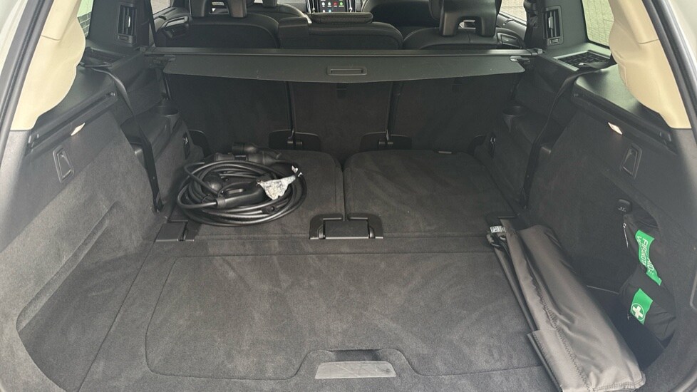 Used Volvo XC90 2025 for sale - 77698299: Photo 17