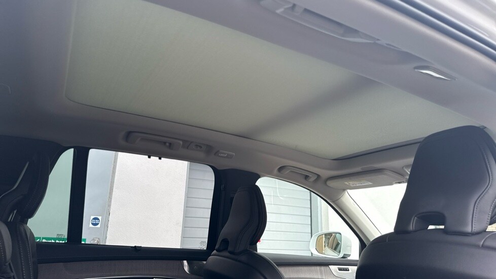 Used Volvo XC90 2025 for sale - 77698299: Photo 23
