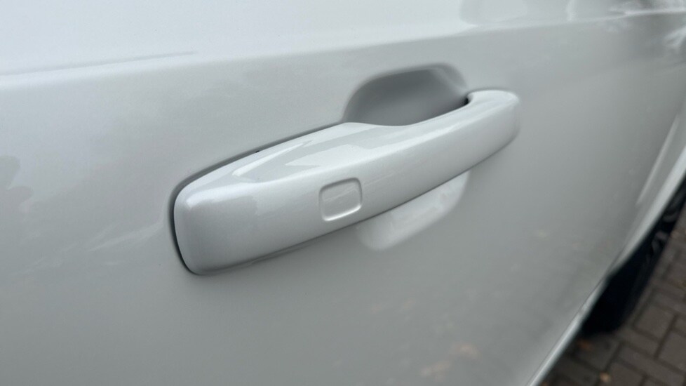 Used Volvo XC90 2025 for sale - 77698299: Photo 26