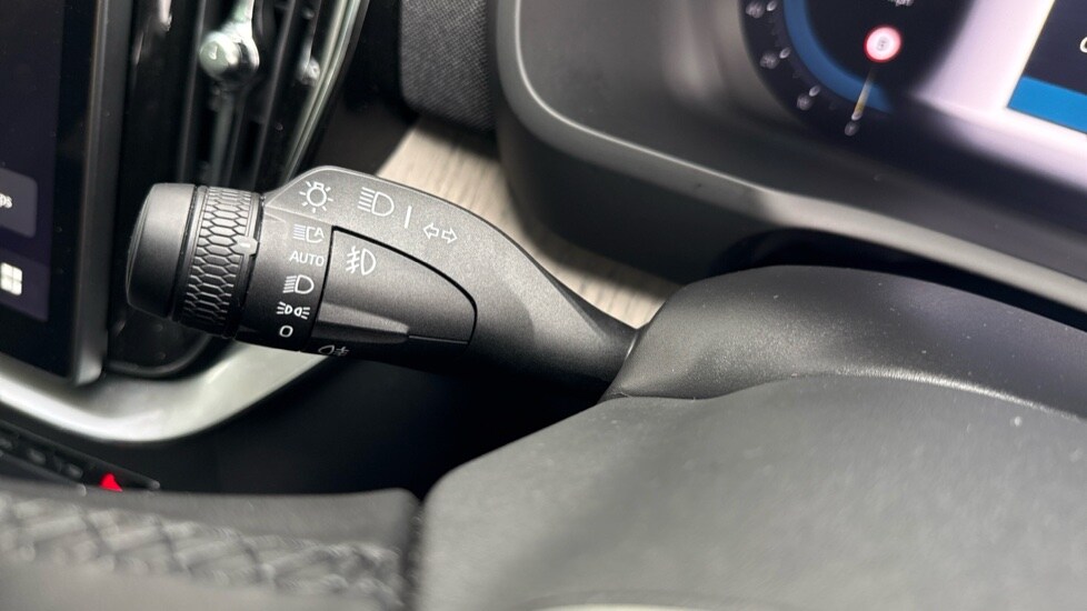 Used Volvo XC90 2025 for sale - 77698299: Photo 44