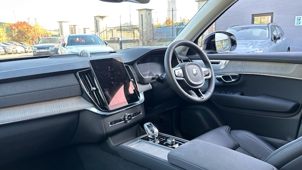 Used Volvo XC90 2025 for sale - 75472655: Photo 4