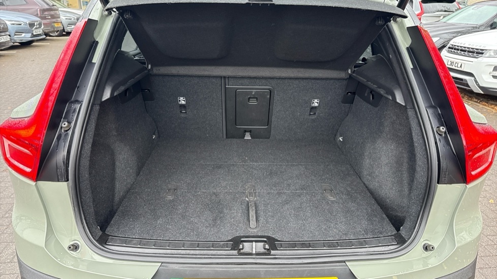 Used Volvo XC40 2022 for sale - 76580151: Photo 14