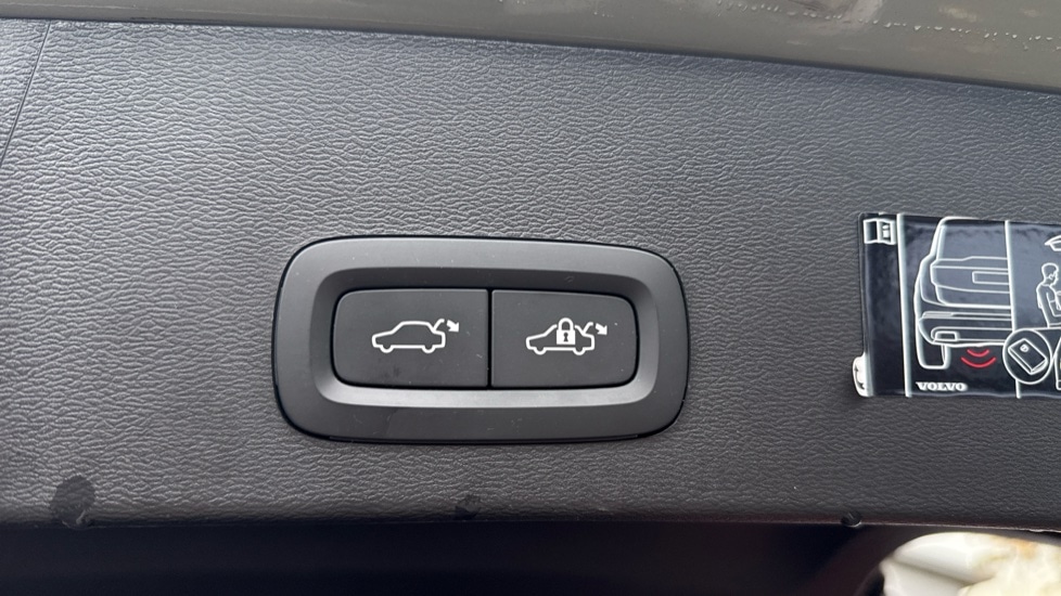 Used Volvo XC40 2022 for sale - 76580151: Photo 18