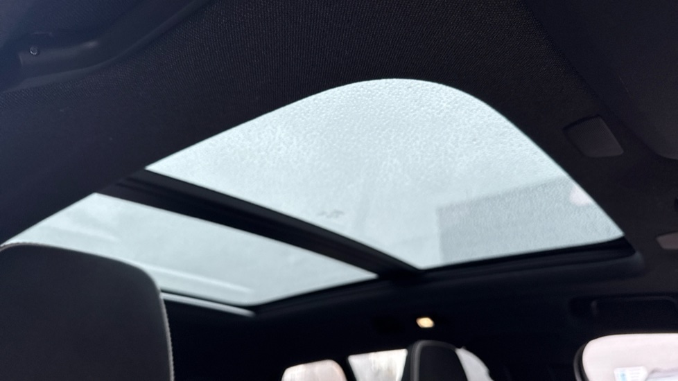 Used Volvo XC40 2022 for sale - 76580151: Photo 24