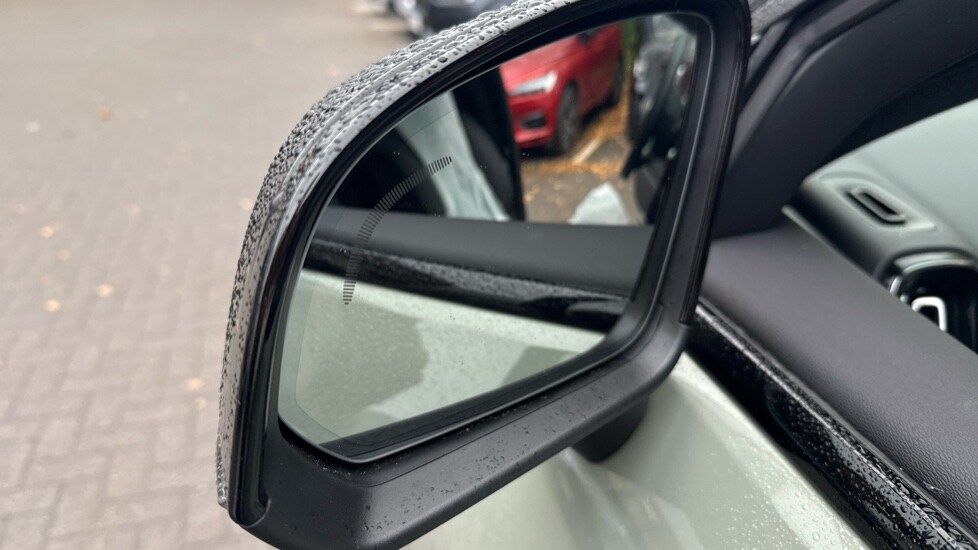 Used Volvo XC40 2022 for sale - 76580151: Photo 36