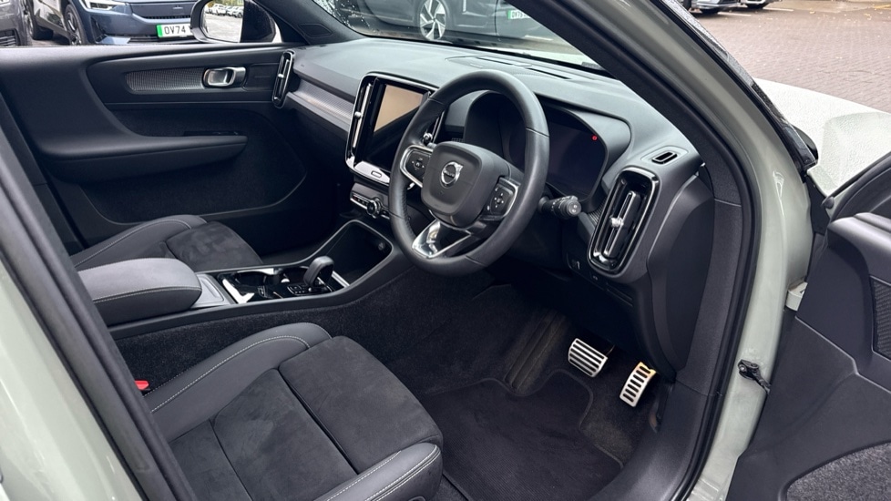 Used Volvo XC40 2022 for sale - 76580151: Photo 4