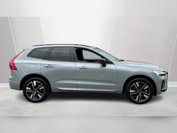 Used Volvo XC60 2025 for sale - 78042081: Photo