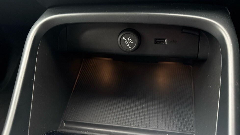 Used Volvo XC40 2021 for sale - 78059644: Photo 21