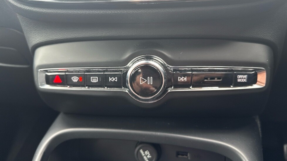 Used Volvo XC40 2021 for sale - 78059644: Photo 22