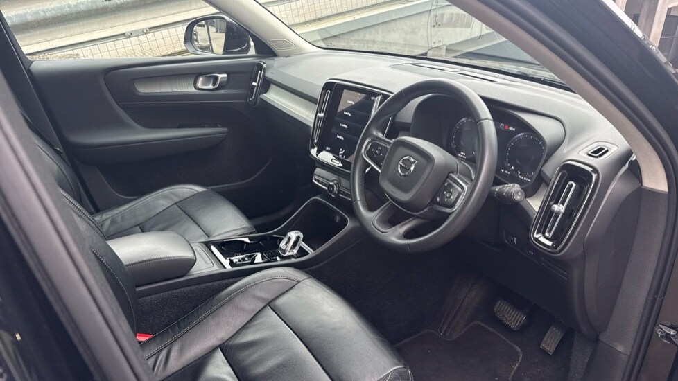 Used Volvo XC40 2021 for sale - 78059644: Photo 48
