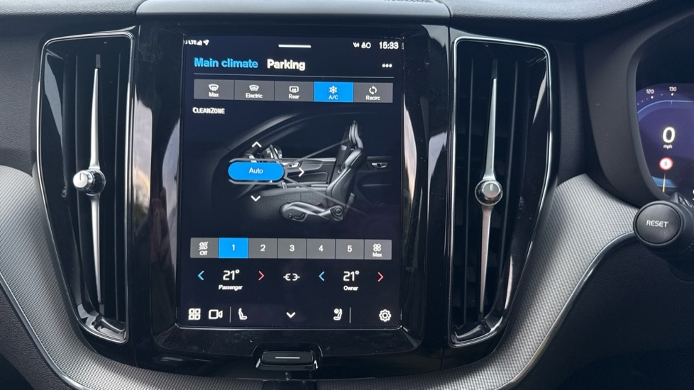 Used Volvo XC60 2023 for sale - 76515030: Photo 28